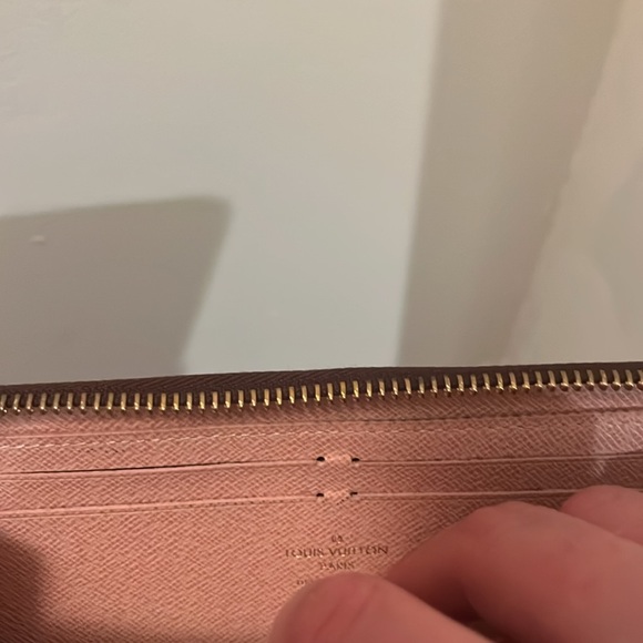 Louis Vuitton Wallet light pink lining - Picture 4 of 4